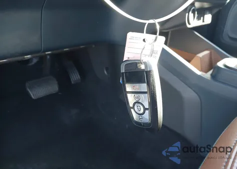 2022 Ford Maverick Lariat z USA, uszkodzony, nr VIN 3FTTW8E3XNRA22723